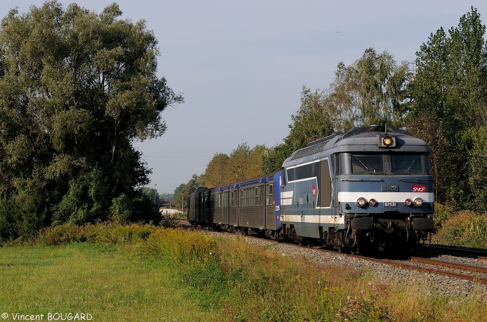 La BB67521 près de La Wantzenau.