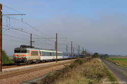 La BB22345 près de Rouvray-St-Denis.