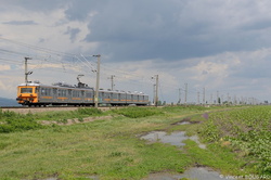 La Classe 58-3001 près de Mizil.