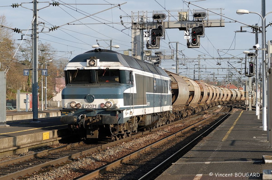 CC72071 at St Germain-des-Fossés.