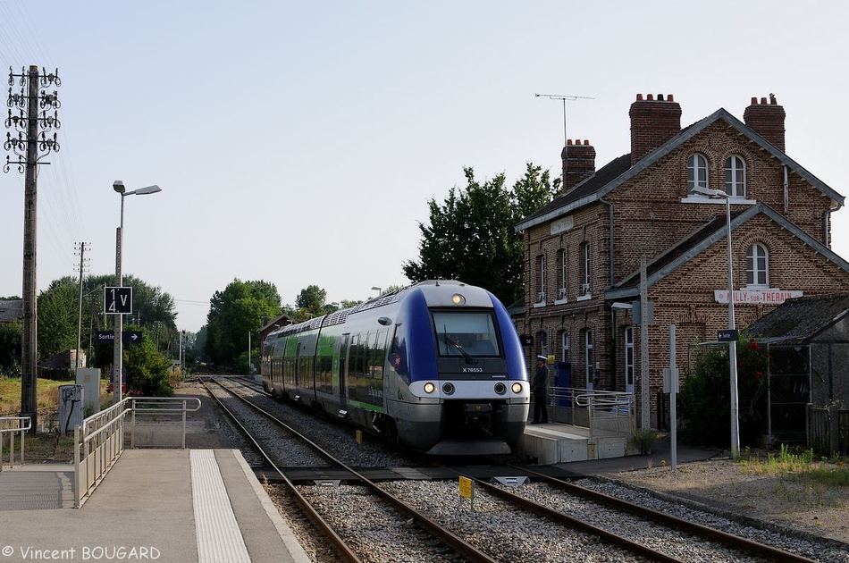 X76553 at Milly-sur-Thérain.