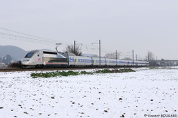 TGV POS 4402 at Beynost.
