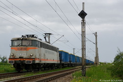Class 425-214 near Bizighesti.